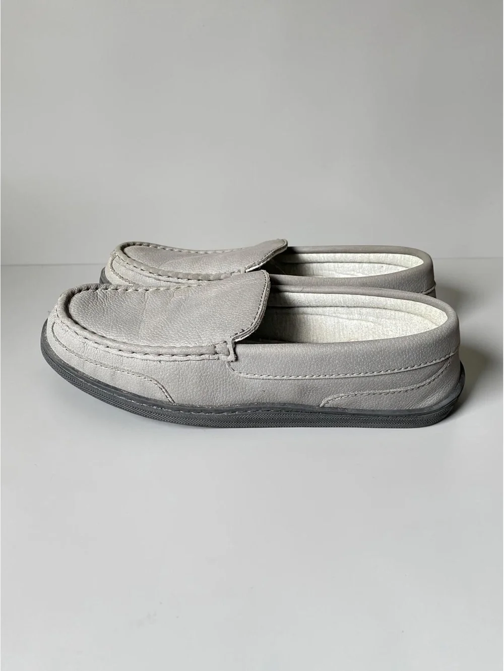 Men Moccasin Slippers Size 10 Slip On Comfort Gray Suede House Shoes Indoor